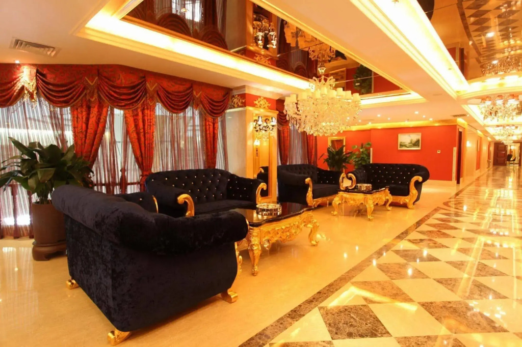 Hongluo Harbor Holiday Hotel