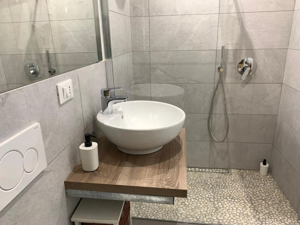 Metroloft