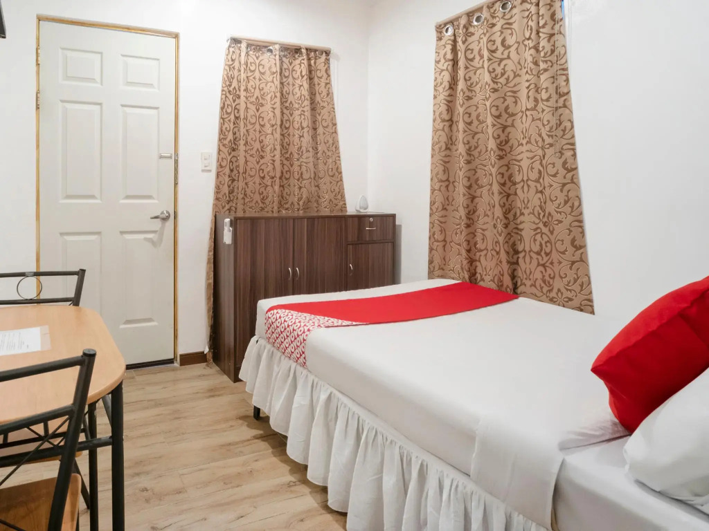 OYO 552 Vines Ape Nap Hostel (Vaccinated Staff)