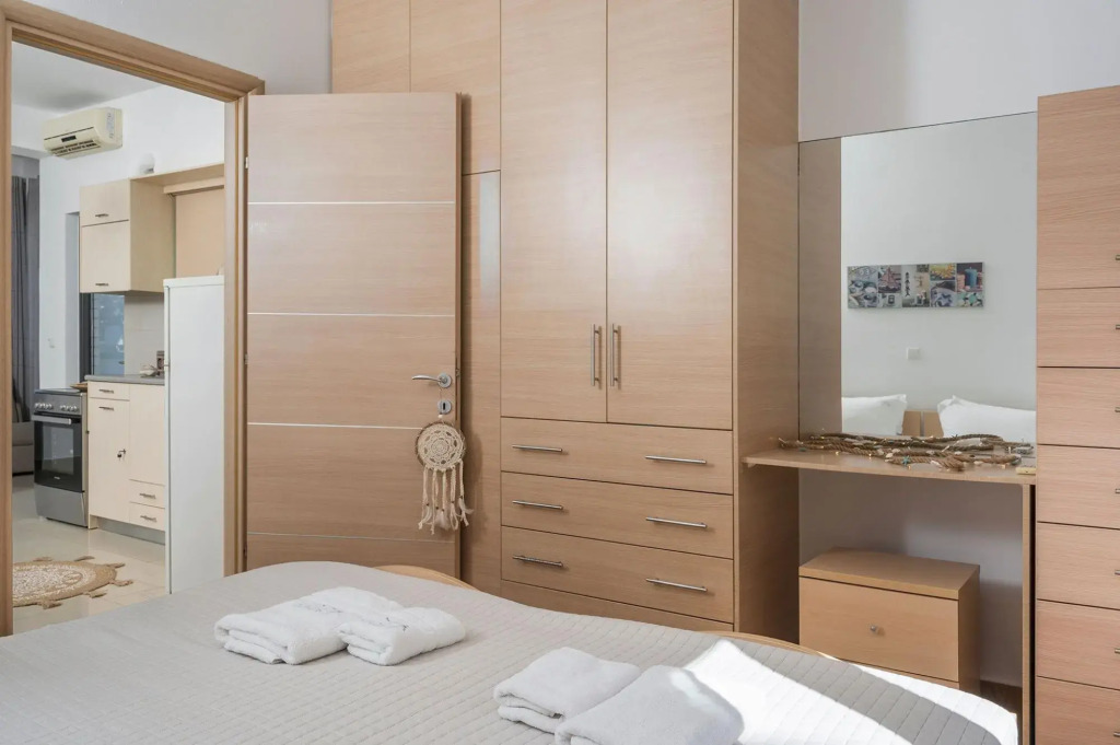 Athinas flat on the sea 1 bedroom | Agia Marina