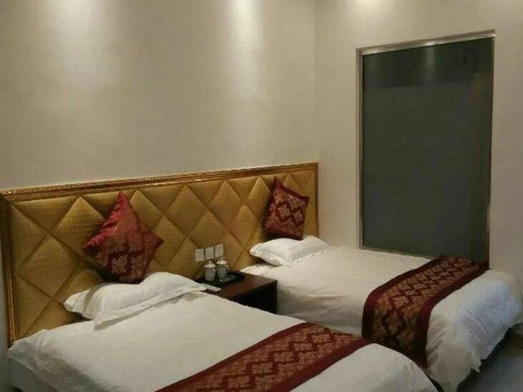 Yaan Ruianju Hotel
