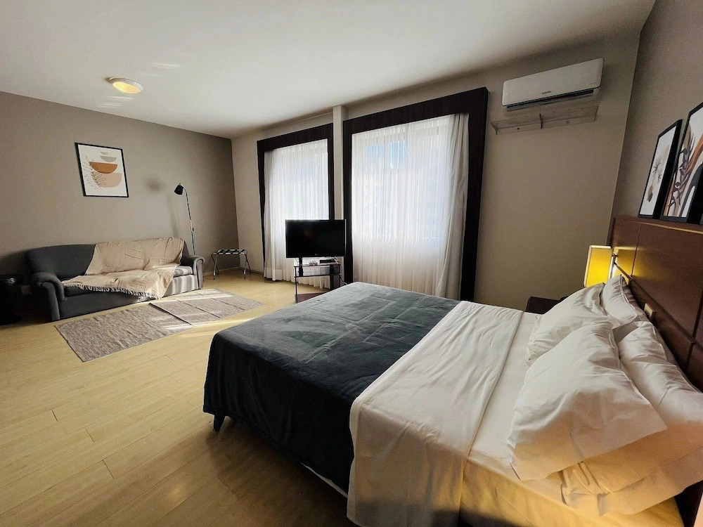 Apartment 604