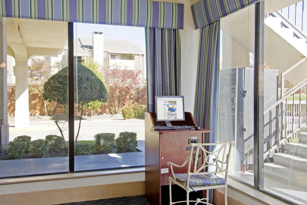 Americas Best Value Inn Dallas