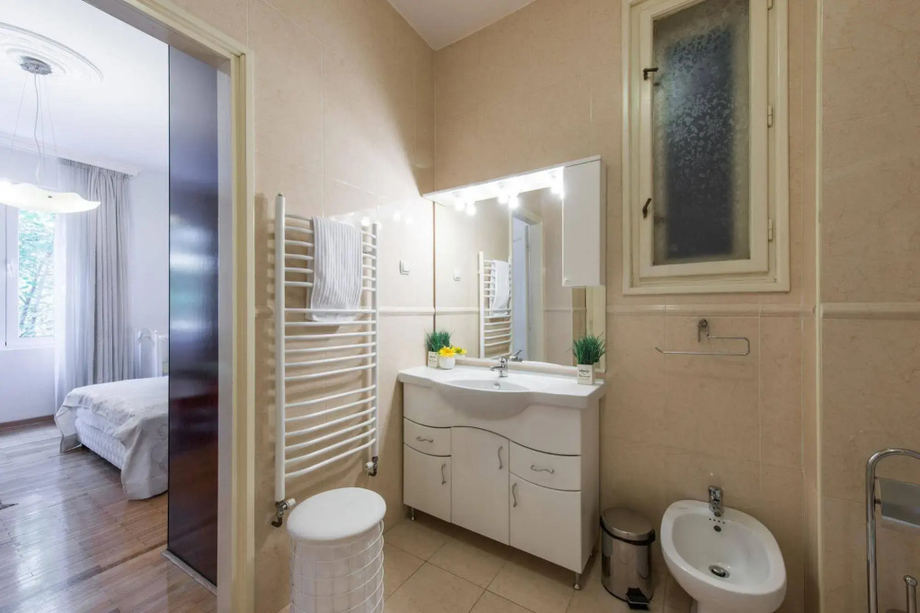 Central Belgrade Apartment 2