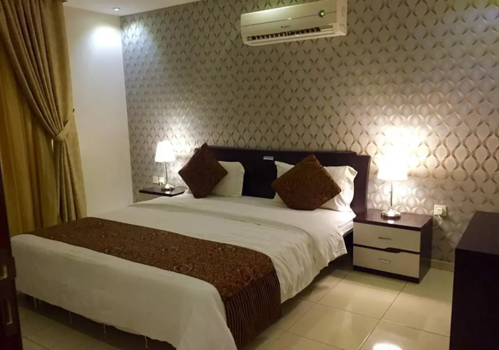 Gold Inn Hotel