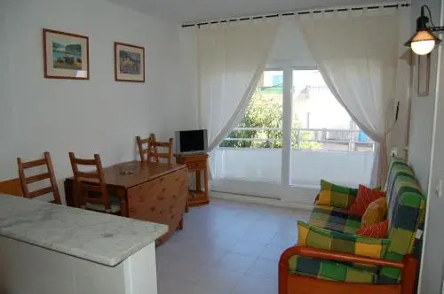 Res. La Farella A 1-9