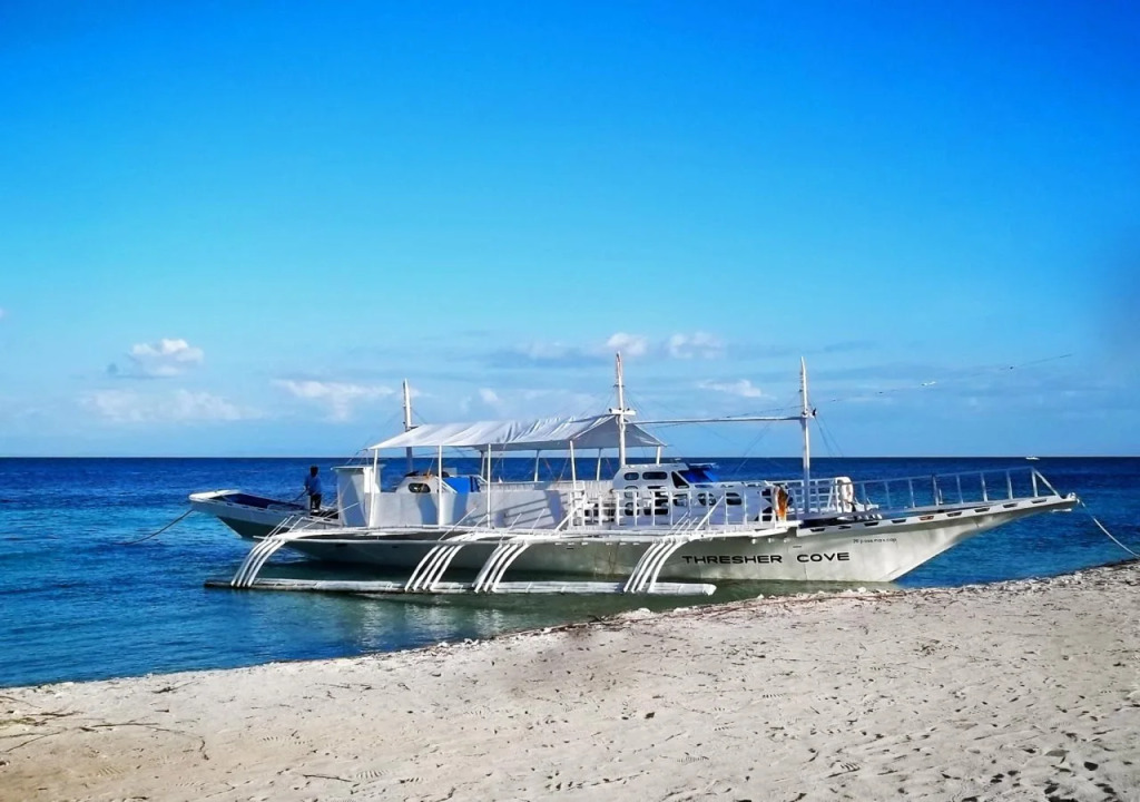 Thresher Cove Dive Resort