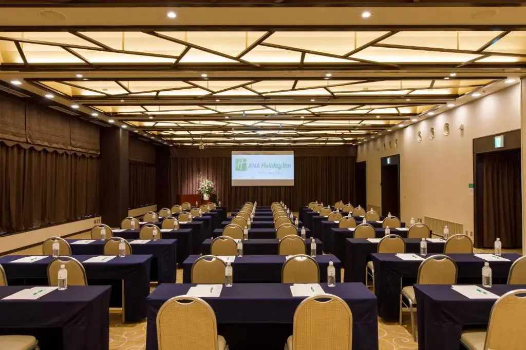 ANA Holiday Inn Kanazawa Sky by IHG
