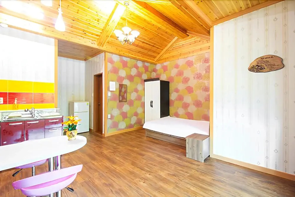 Yangyang Valentine Pension