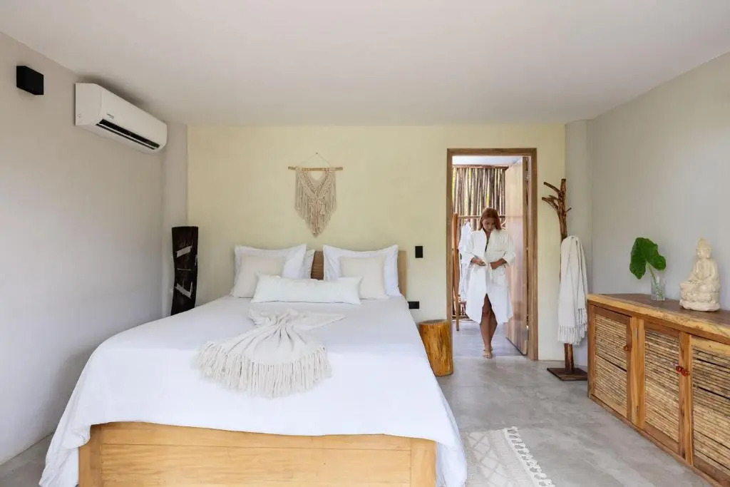 VelaNova Paradise - HotelRetreat