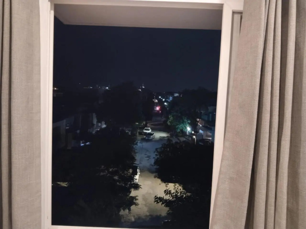 Elegant 2king BR Family Apt, wifi,Netflix E11