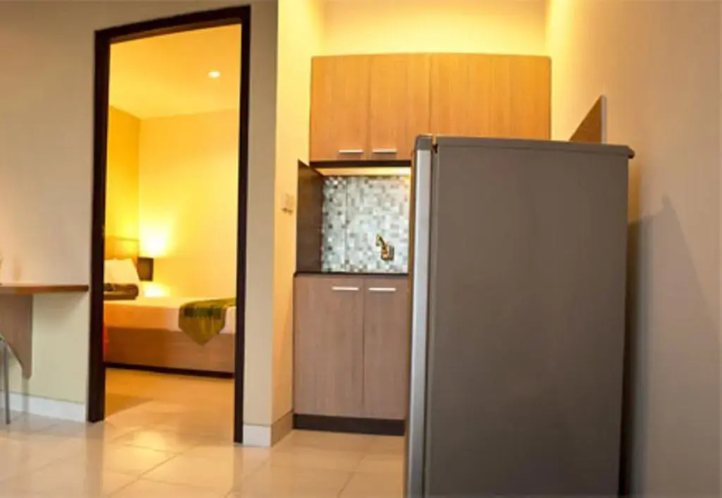 Eazy Suite