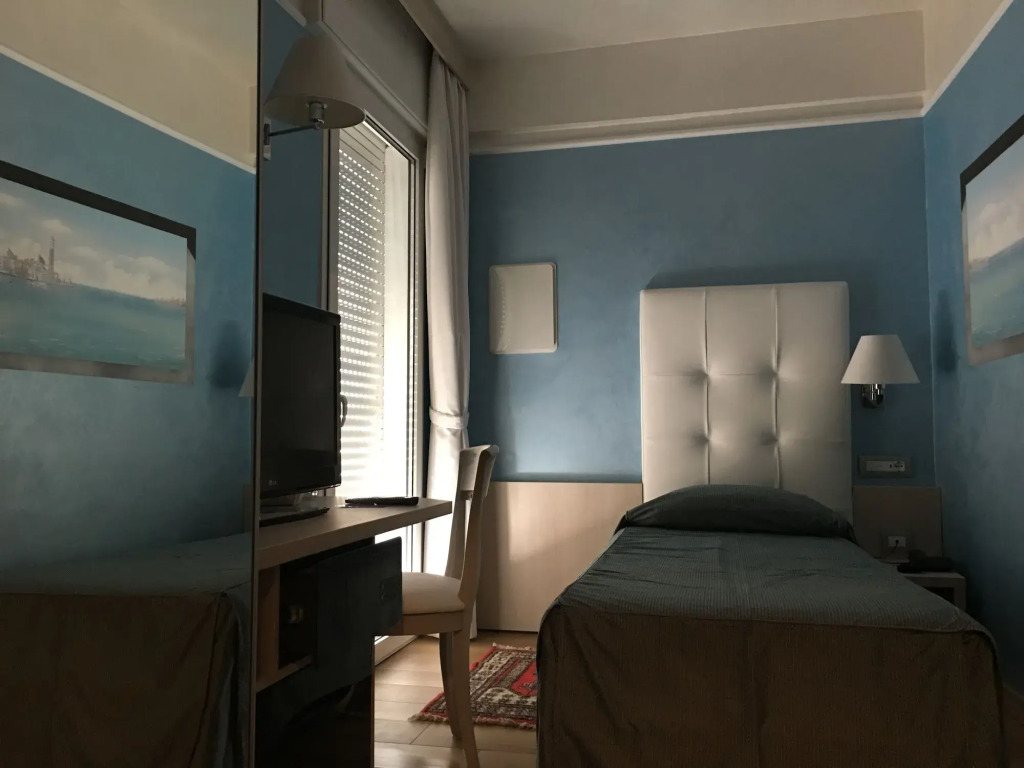 Hotel Universo