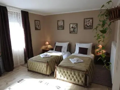 Mözsi Apartman Tolna