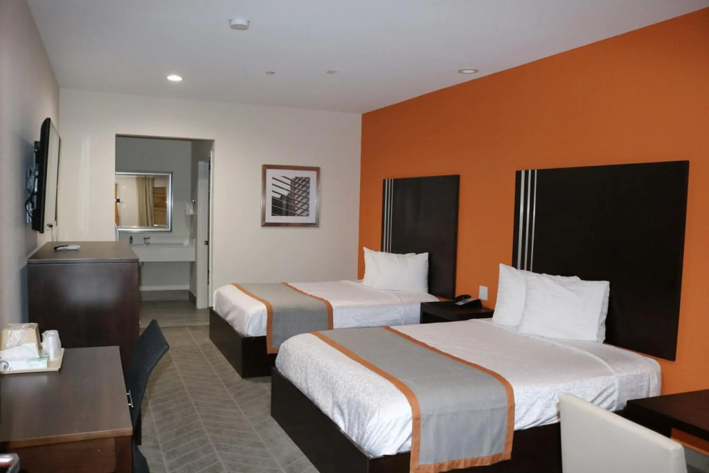 Scottish Inn & Suites - IAH Airport