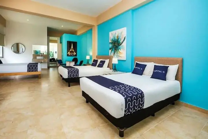Capital O Cancun International Airport 24 7