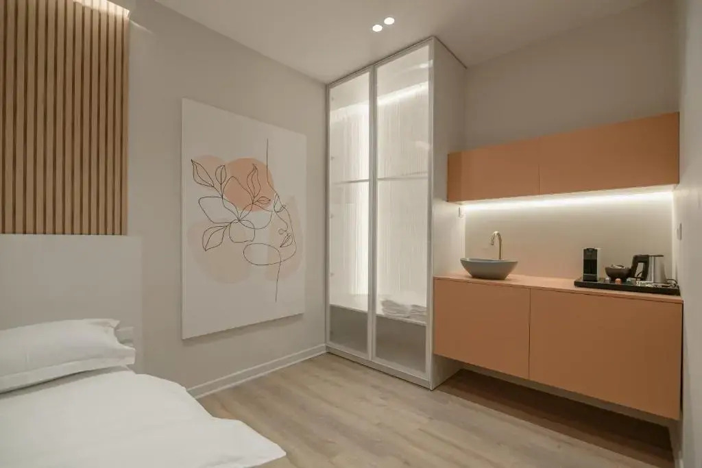 No125 - City Centre Room Apartment