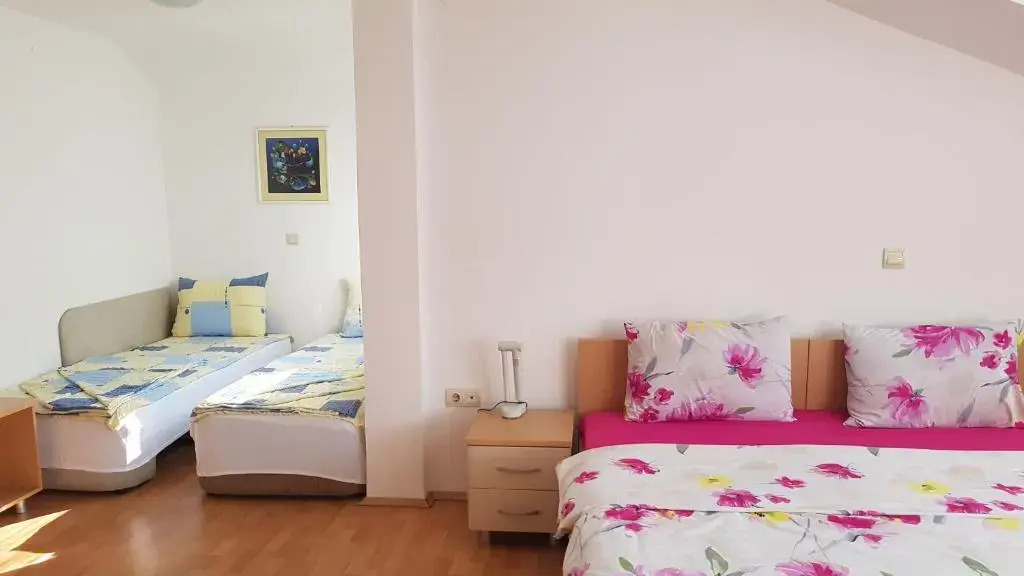 Central Suites