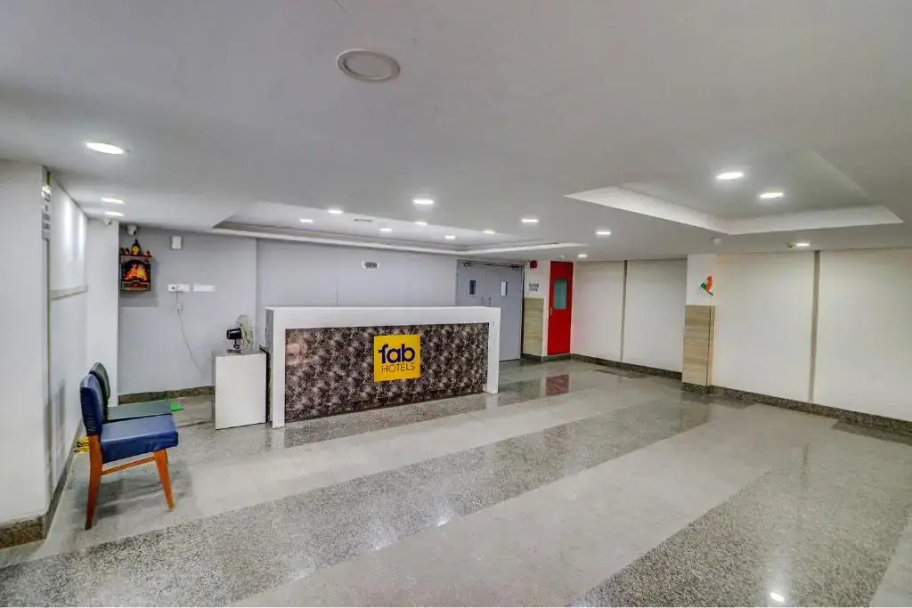 FabHotel Kirti Nagar