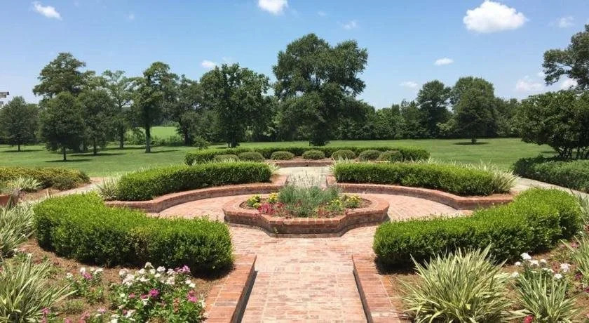 The Mansion at Red Hill