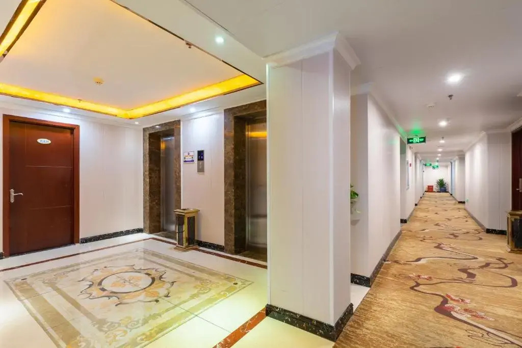 Rong Le Business Hotel