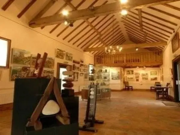 Wolds Village Hotel