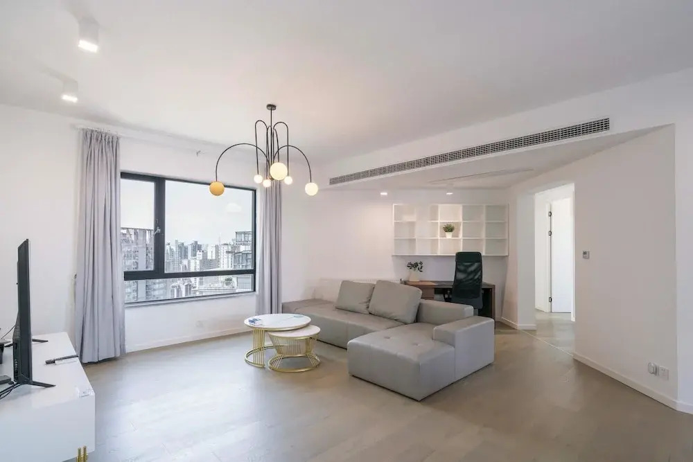 Tyms Elegant 4BR 2BA Apt Xujiahui Malls