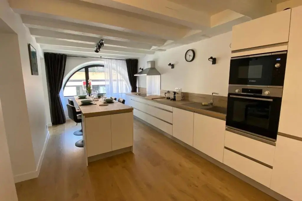 Le Royal 4 - Appartement pour 4 personnes au centre ville