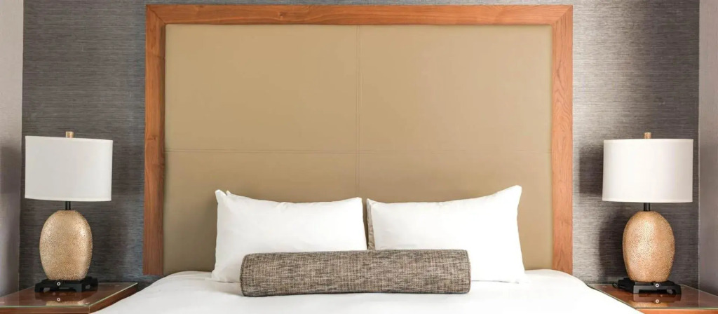 Carmana Hotel & Suites