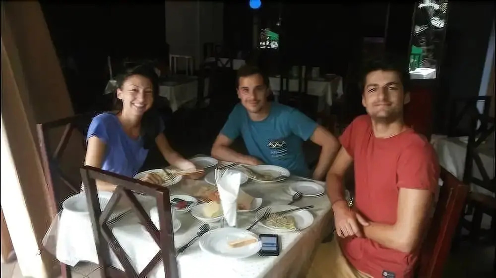 Nathaliya Transit Hotel