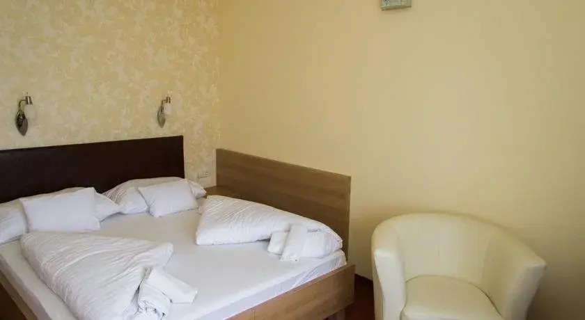 Corvina Hotel-Restaurant