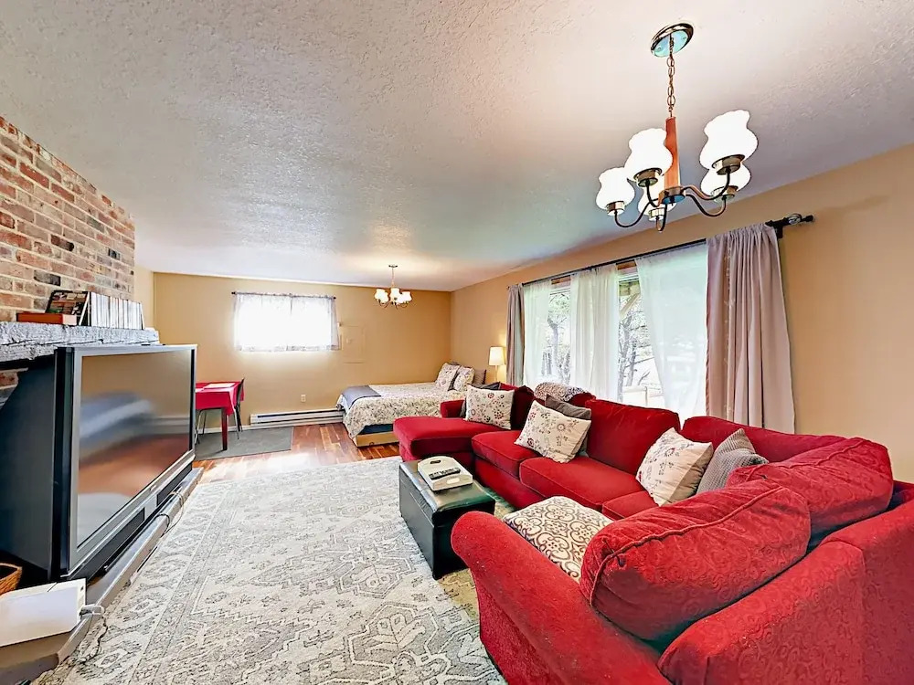 457 NW 56th St Home