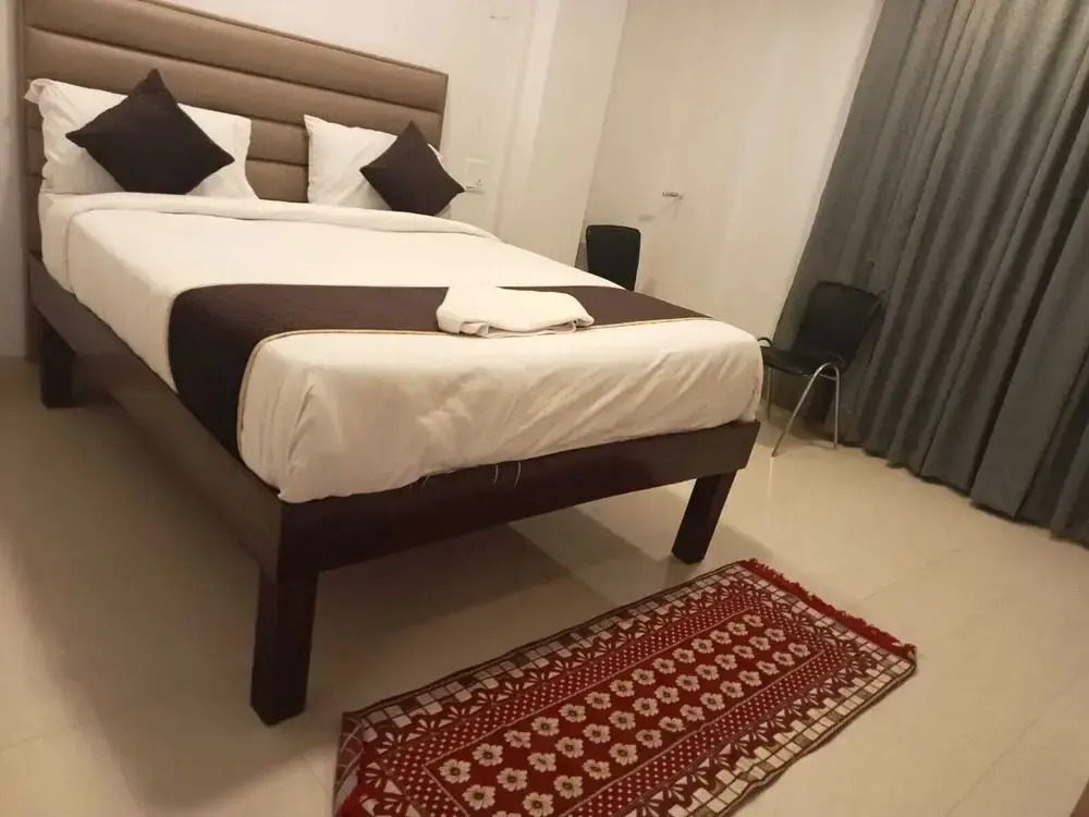Hotel Fabulous - Delhi International Airport