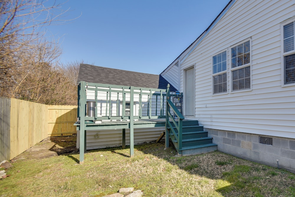 Private Yard & Patio Bbq! Norfolk Home Near Dtwn