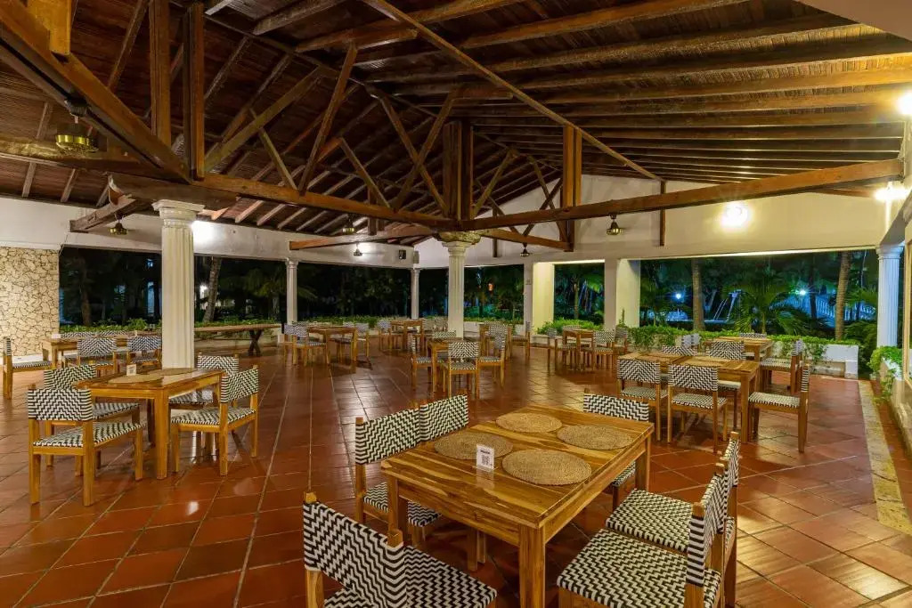 Hotel Cocoliso Island Resort