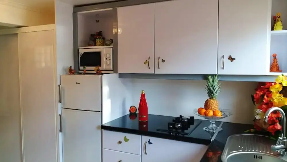 Studio in Bouillante, With Enclosed Garden and Wifi