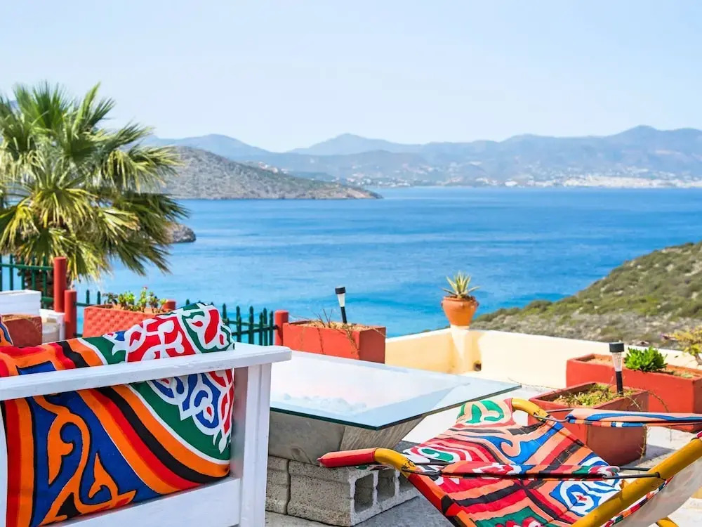 Stunning Apartment in Agios Nikolaos Near Beach