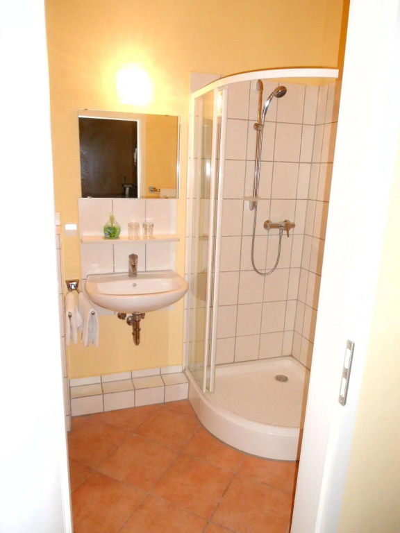HAHNE Hotel und Appartements