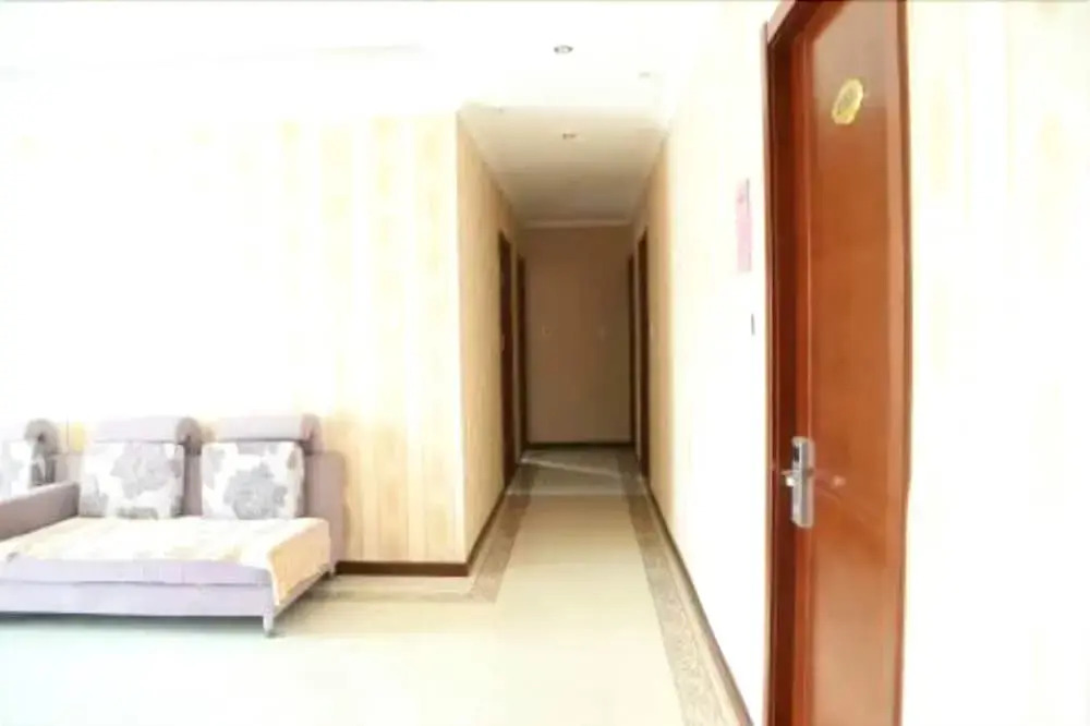 Qingdao Paradise Seaview Cottage