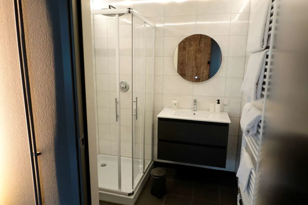 Rooms25