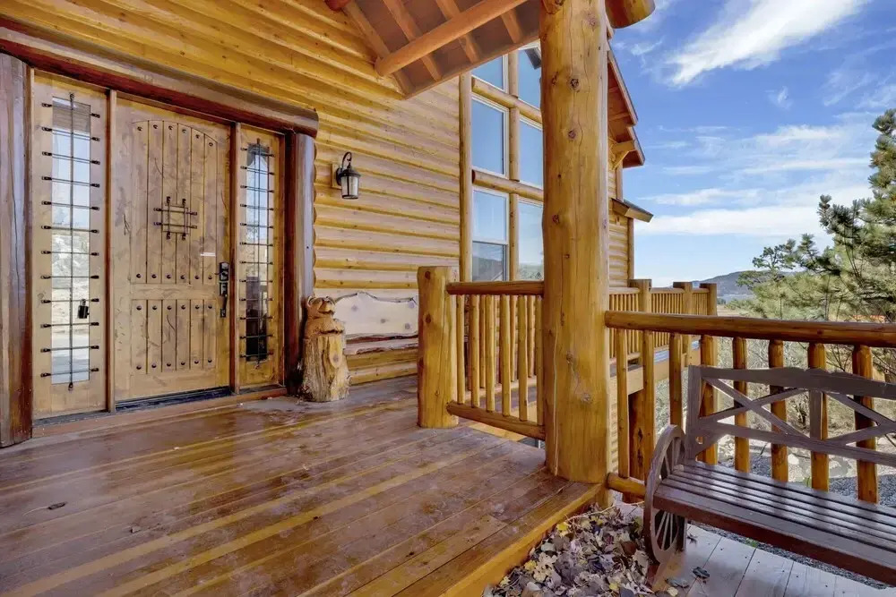 2206-golden Oak Log Cabin 7 Bedroom Home by RedAwning