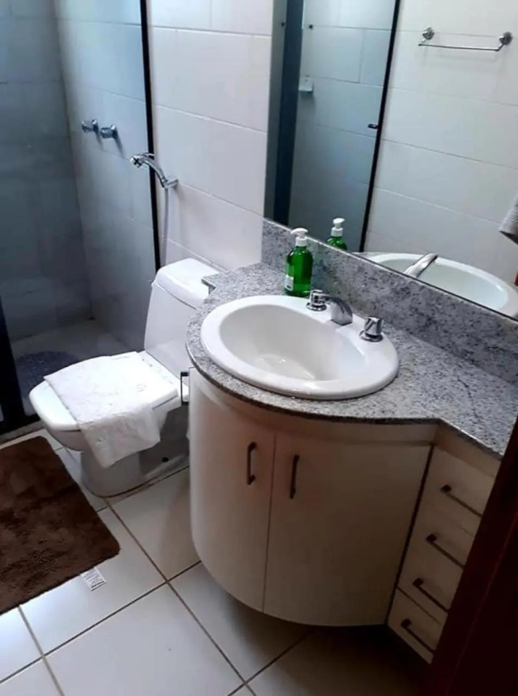 Flat padrão Biarritz Regiao. QUARTO 607