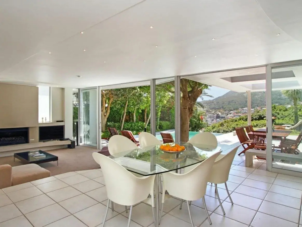 Lions View Villa & Apartment