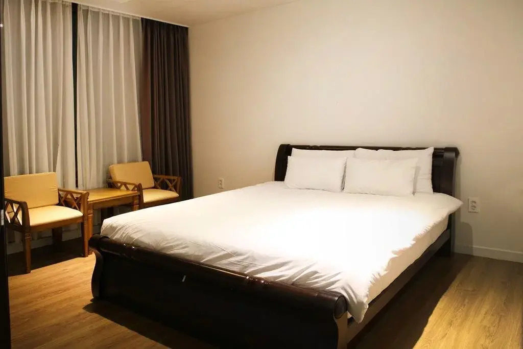 Hidden Hotel