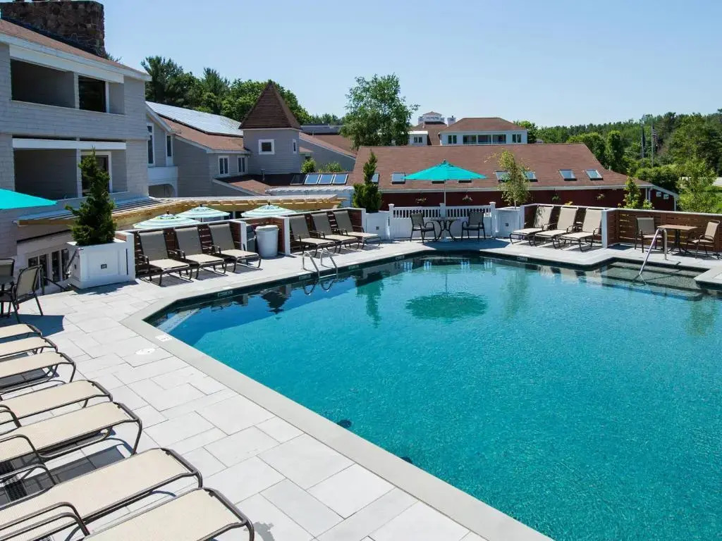 The Meadowmere Resort