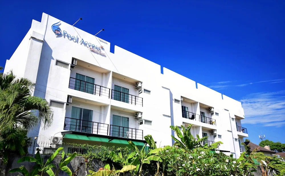 Pool Access 89 @Rawai Hotel