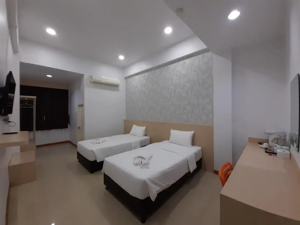 Top Inn Hotel
