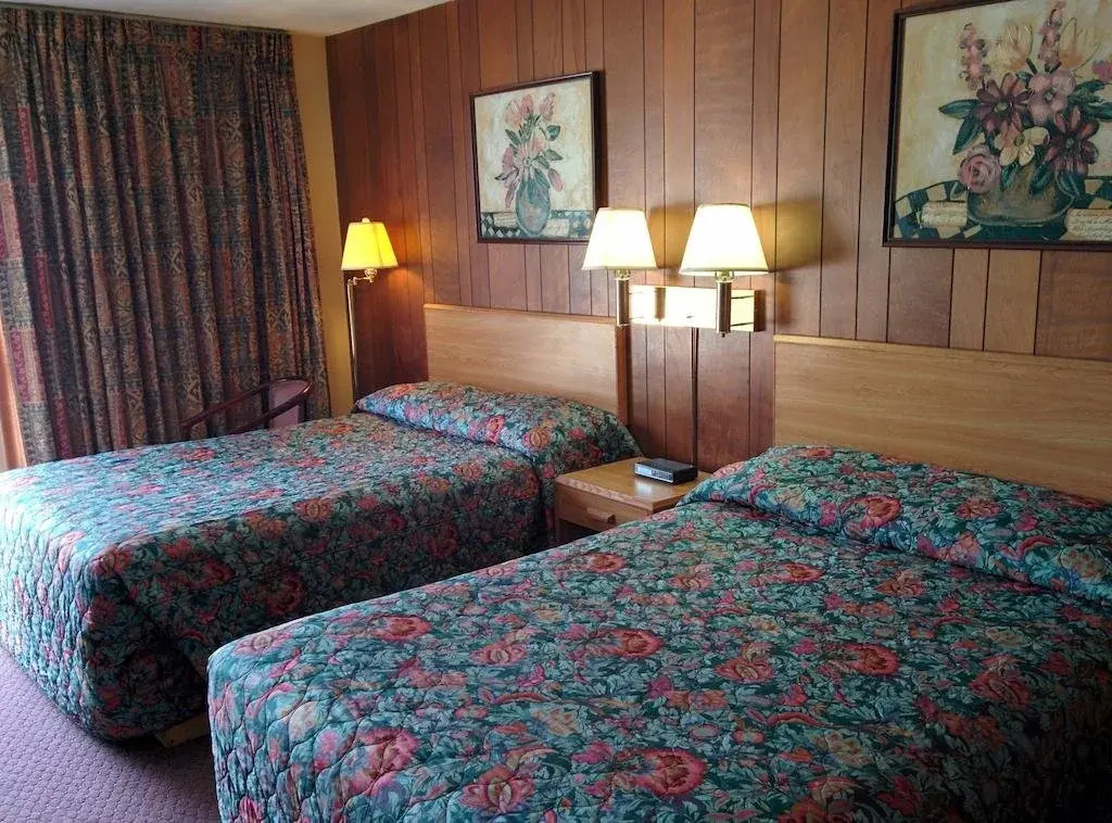 Stones Motel