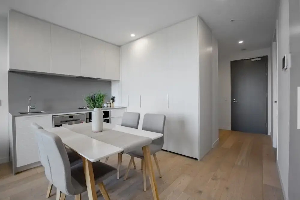 Elegant Apartment At Parkville