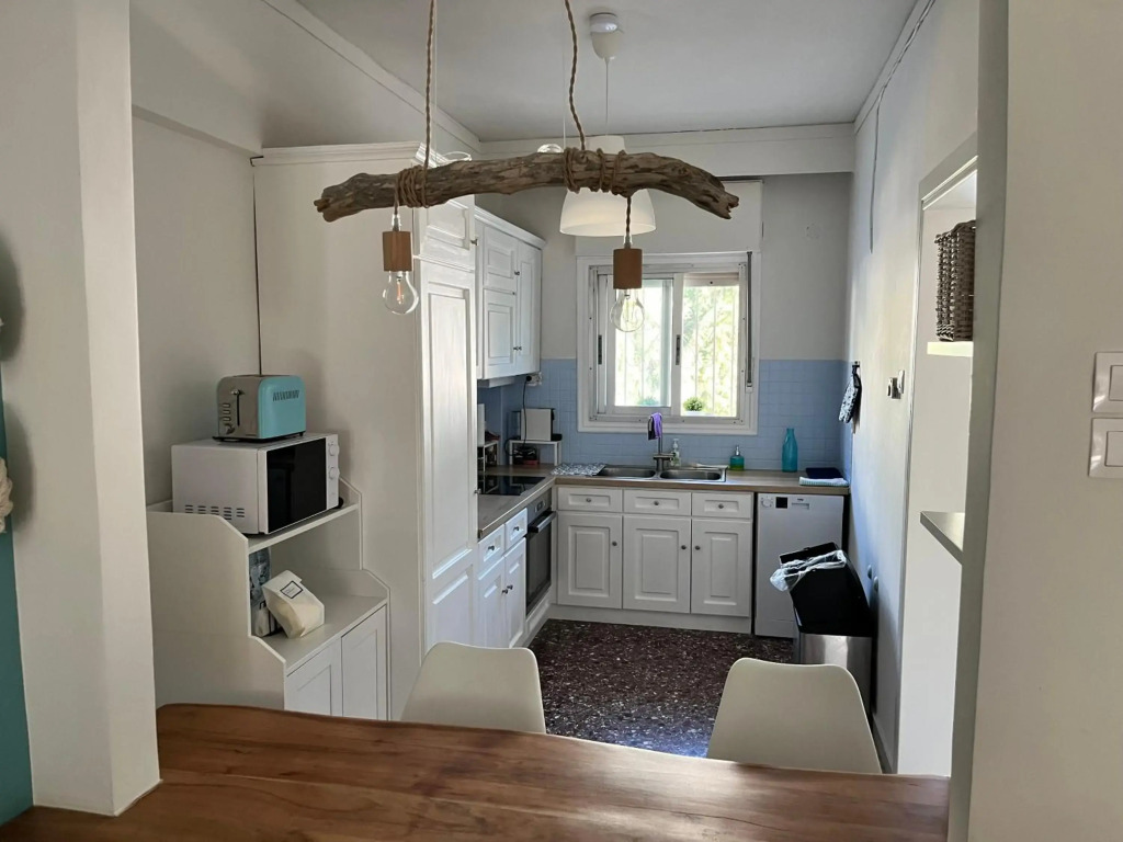 Alma Maisonette